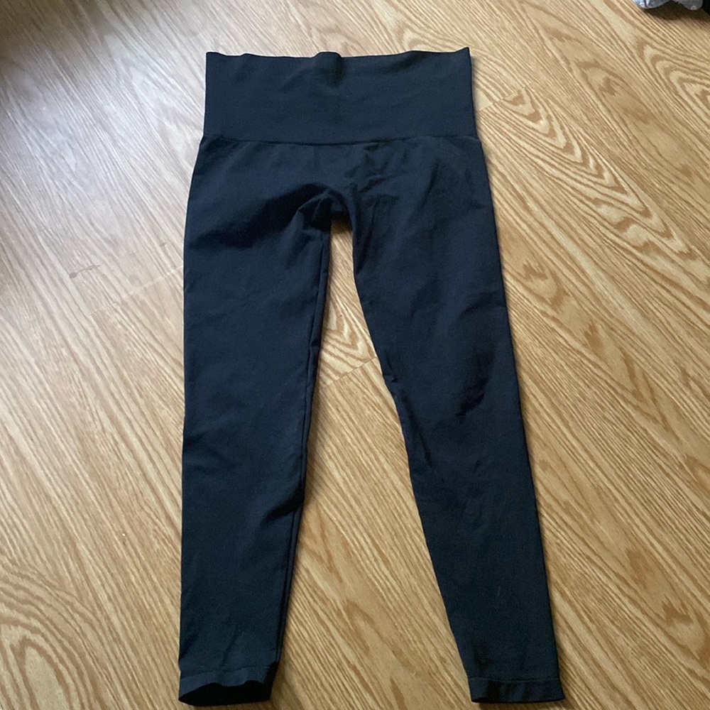 SPANX Shapewear Black Leggings worn once like new condition 1X. Lost weight